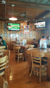 Hooters - Schaumburg