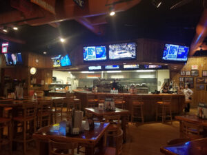 Hooters - Columbia
