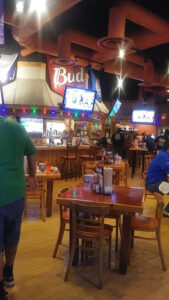 Hooters - Topeka