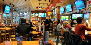 Hooters - Denton
