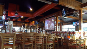 Hooters - Riverside