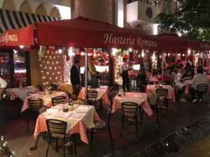 Hosteria Romana - Miami Beach