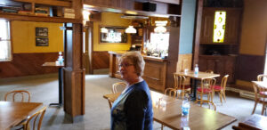 Houligans Steak & Seafood Pub - Eau Claire