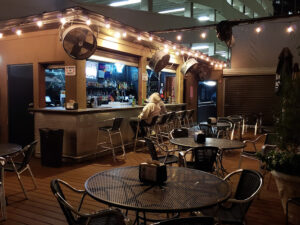 Houston Street Bar & Patio - Fort Worth