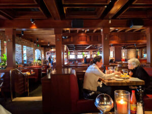 Houston's - Memphis