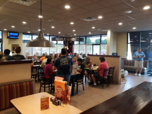Huddle House - Clarksville