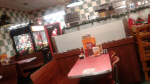 Huddle House - Madisonville