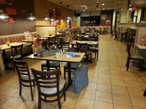 Huddle House - Anna