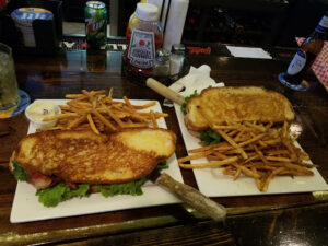 Huffys Bar and Grill - New Philadelphia
