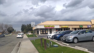 Hungry Howie's Pizza - Bakersfield