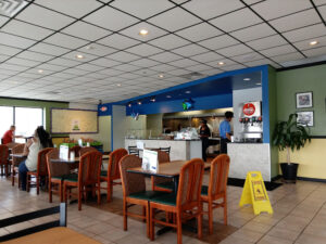 Huskers Cafe (Stone Mountain) - Stone Mountain