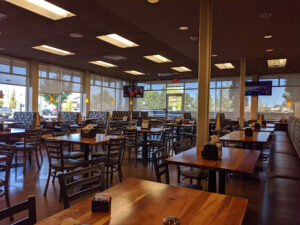 Hy-Vee Market Grille Express - Manhattan