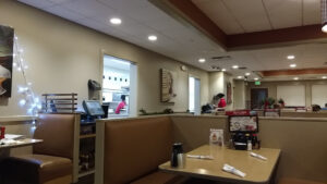 IHOP - Hays
