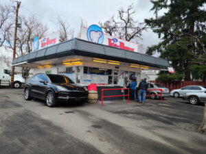 Ice-Burg Drive-In - Walla Walla