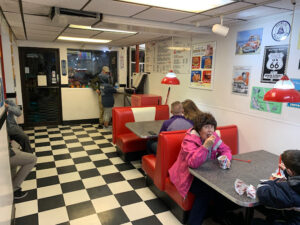 Iceberg Drive Inn 3900 South - Millcreek