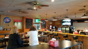 J & D's Place - Worthington
