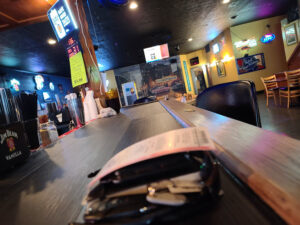 Jen's Bar & Grill - Hamilton