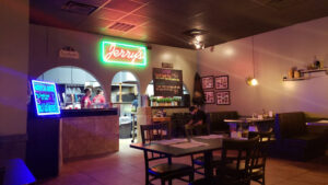 Jerry's Pizza & Italian Restaurant - Longwood
