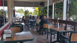 Johnny's Restaurant & Pizza - St. Petersburg