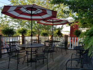 Kenny's Bar & Grill - Dayton