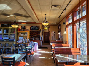 Kneaders Bakery & Cafe - Arvada