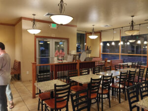 Kneaders Bakery & Cafe - Meridian