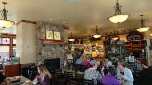 Kneaders Bakery & Cafe - Layton