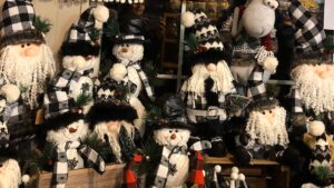 L E Huck & Sons Farm Market - Marietta