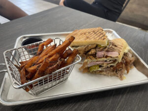L.I. Valle Grill - Franklin Square