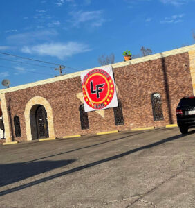 LAS FRONTERAS BAR - Donna