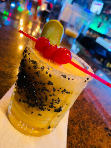 La Cueva Del Coyote - Video Sports Bar & Restaurant - Elizabeth