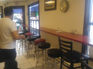 La Esquinita - Inwood