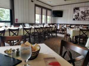 La Famiglia - Smithtown