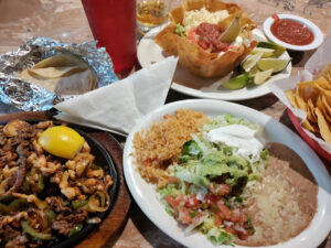 La Huerta Authentic Mexican Food - Van Buren