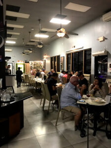 La Perla Seafood Bar & Grill - Weston