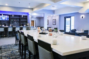 Lambortini Bar & Grill (Inside Holiday Inn Longview - North, an IHG Hotel) - Longview