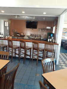 Larry's Italian Restaurant - Williamsburg