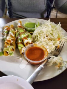 Las Flautas H & H - El Paso