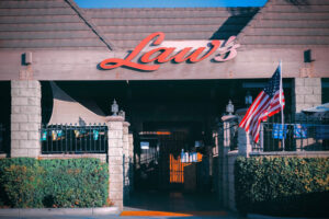 Law's Restaurant - Riverside