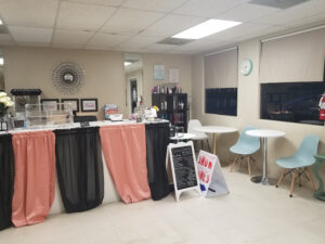 Layla T. And Taty C. Drink Station - Columbus