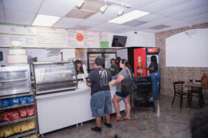 Le Basilic restaurant and Bakery - Lake Worth Beach
