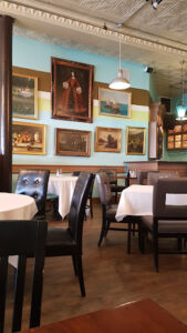 Le Bistro - Huntington