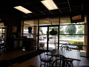 Lefty's Barbecue - Waldorf