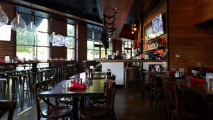 Lena's Wood-Fired Pizza & Tap - Alexandria