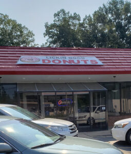 Lickin’ Good Donuts and Coffee - Clinton