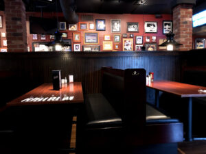 Lil' Cooperstown Bar & Grill - West Linn
