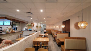Lins Asian Bistro - Davenport