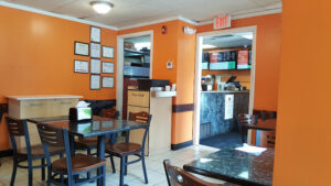 Lisa's Pizzeria - Woburn