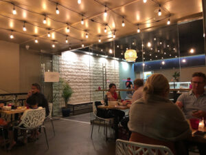 Liv's - Long Beach