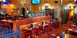 Llywelyn's Pub - St Charles